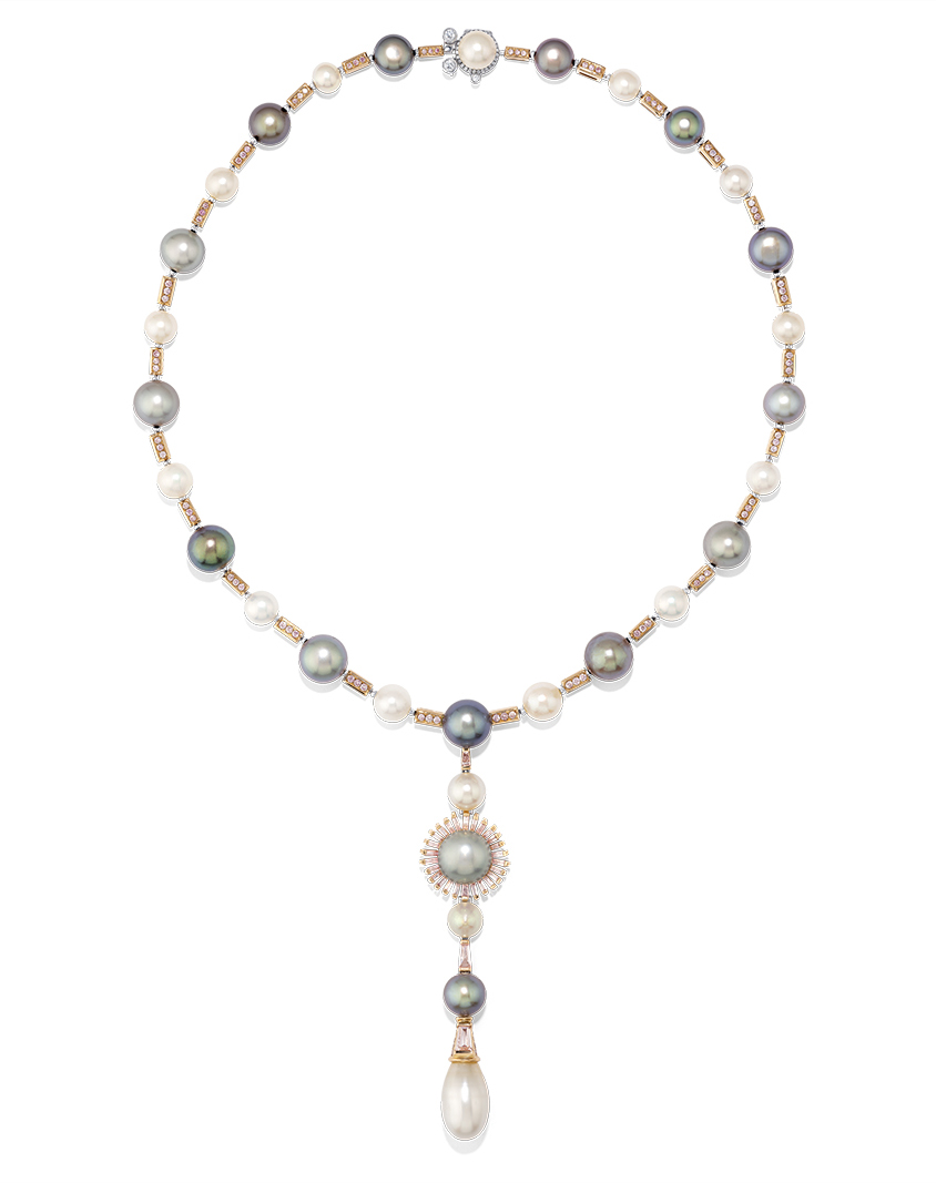  The David Morris Two Seas necklace from the Renaissance High Jewellery collection contains black, white and natural coloured pearls with pink and white diamonds