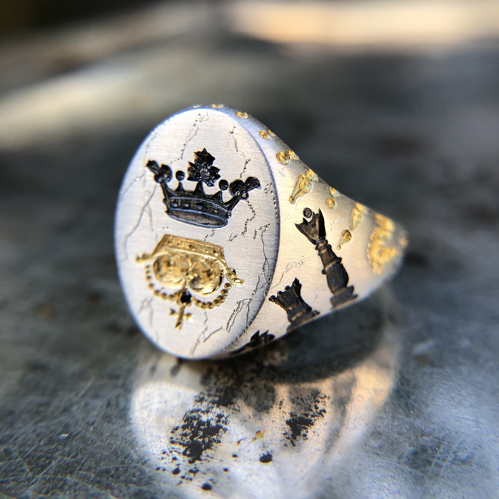  Castro Smith signet ring with upside down crown engravings 