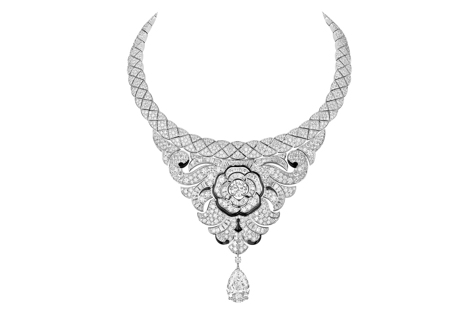 Chanel Escale à Venise High Jewellery Collection Camélia Baroque necklace in white gold, diamonds and black lacquer with a 10.64 carat pear-shaped diamond centre