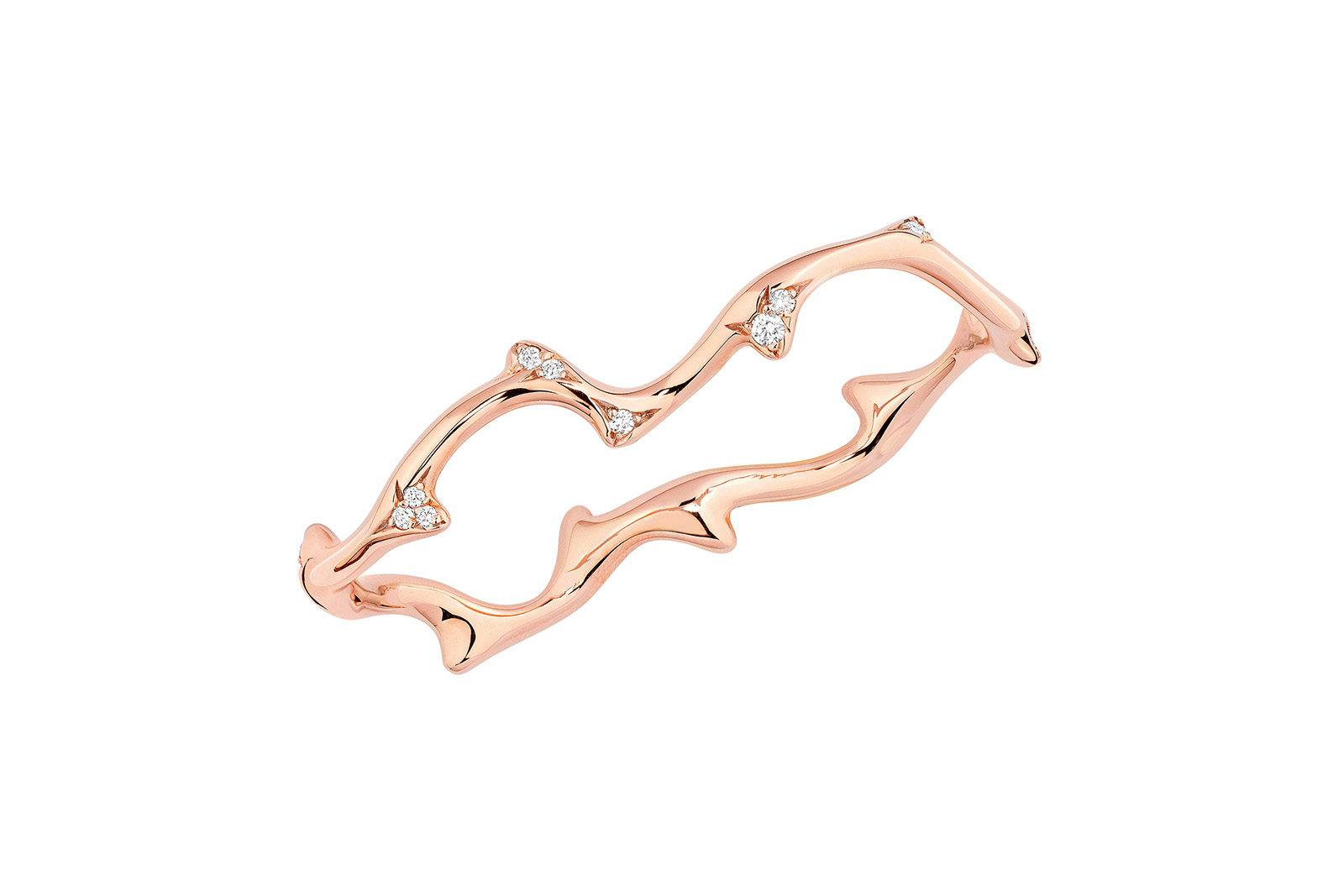  Dior Joaillerie Bois de Rose ring in rose gold and diamonds, worn by Gillian Anderson at the Golden Globe Awards 2021