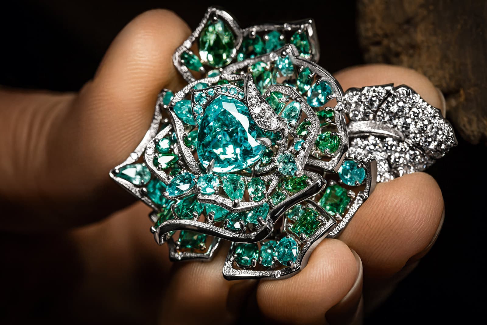 RoseDior ring with Paraiba-type tourmalines and diamonds
