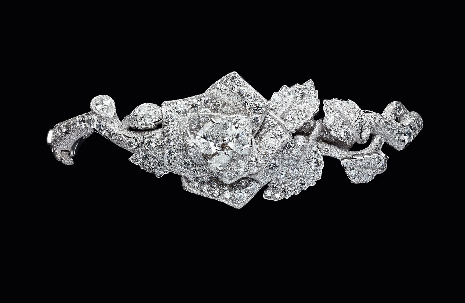  RoseDior bracelet in white gold and diamonds