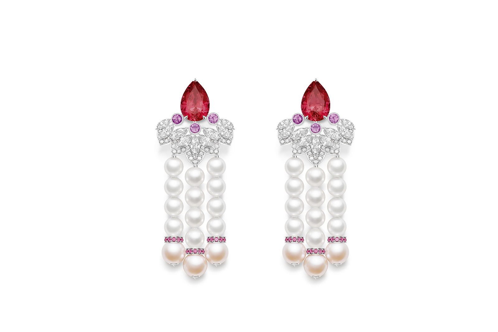  The Piaget Blooming Flora earrings with pear-shaped red spinels of 1.57 and 1.53 carats, round-cut pink sapphires, 72 round-cut pink spinels, 18 marquise-cut diamonds, 52 brilliant-cut diamonds, Akoya white pearls and pink freshwater pearls