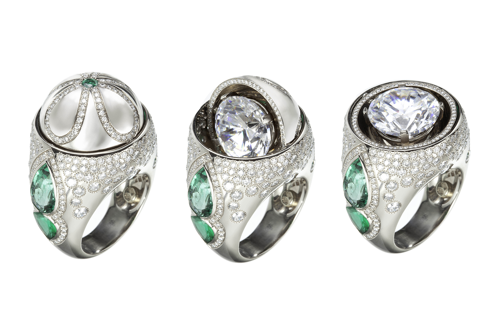  Wilfredo Rosado Streetsmart cabochon ring in 18k white gold with 2.85 carats of white diamonds and 3.56 carats of emeralds
