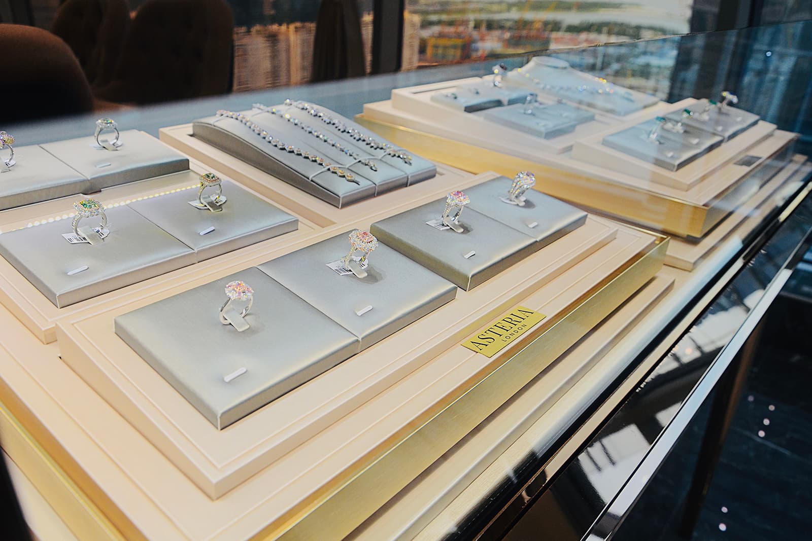  Astteria makes owning significant diamond jewellery more attainable