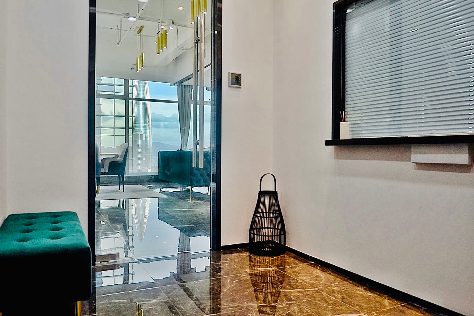  Astteria operates from luxury showrooms and offers online private appointments 