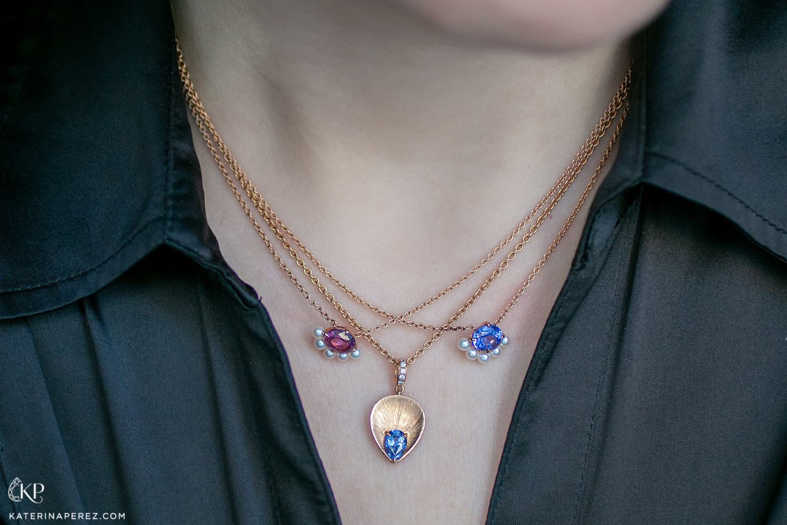  Alice Fournier Alba pendants 
