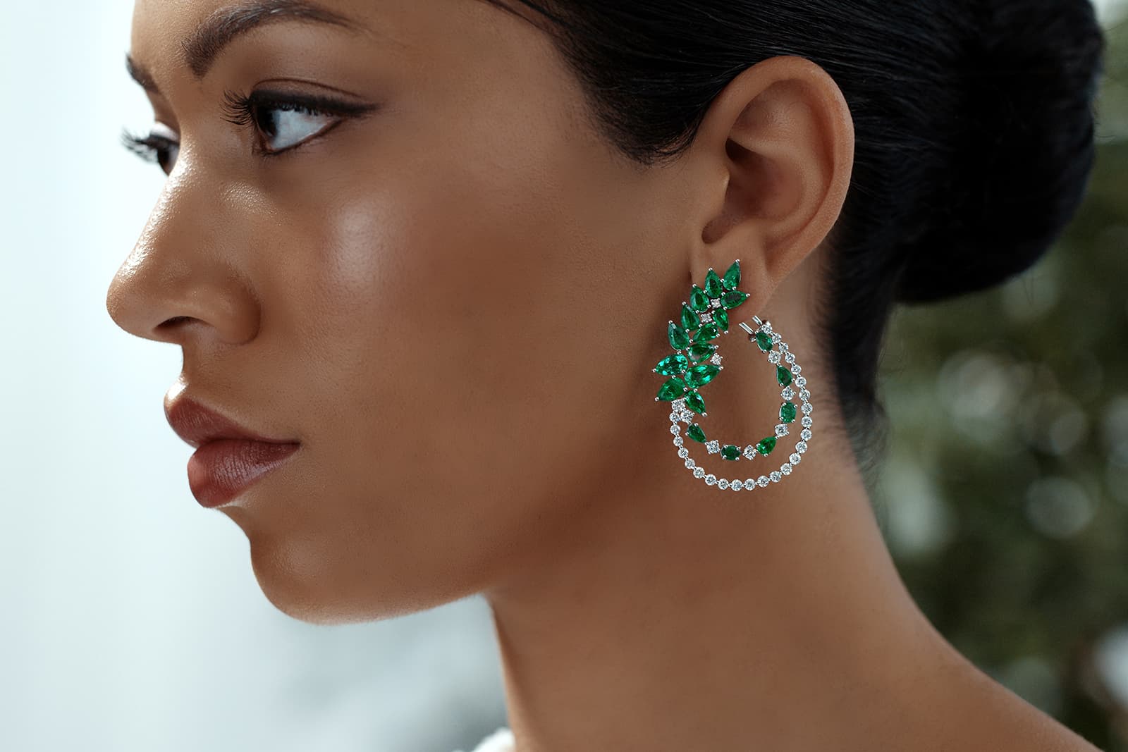 Ruchi New York Jewels of Desire Narcissa earrings with 12.21 carats of emeralds and 3.70 carats of diamonds