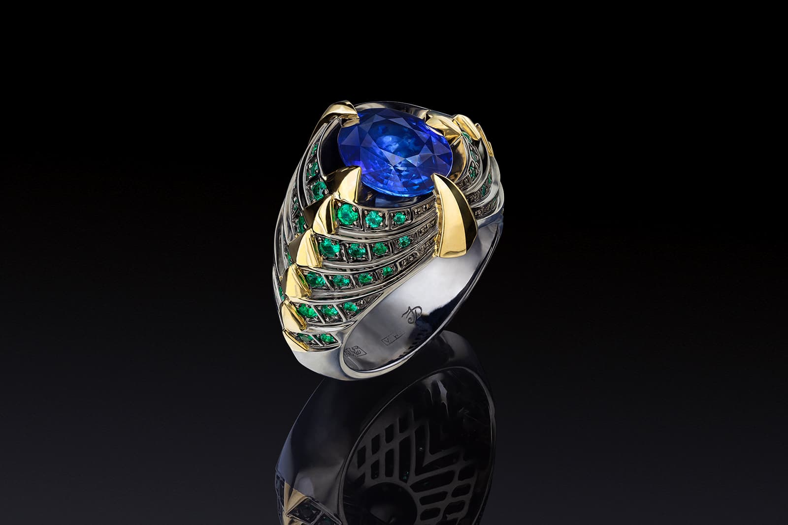  Izmestiev Diamonds Dragon ring in gold with sapphires and emeralds from the Japanese Garden Collection