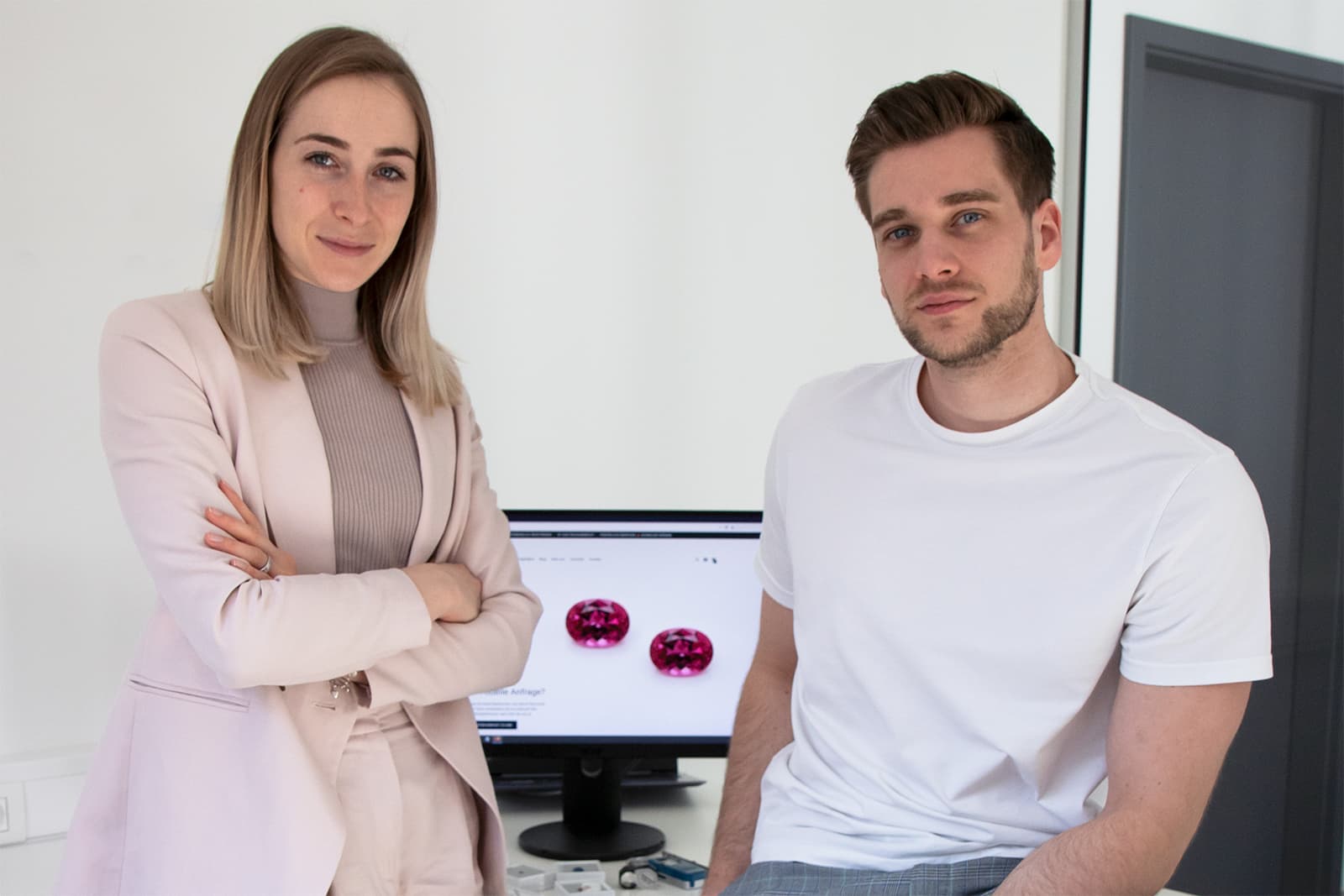 GEMHYPE.COM co-founders and siblings Isaline Arnoldi and Carl-Philip Arnoldi 