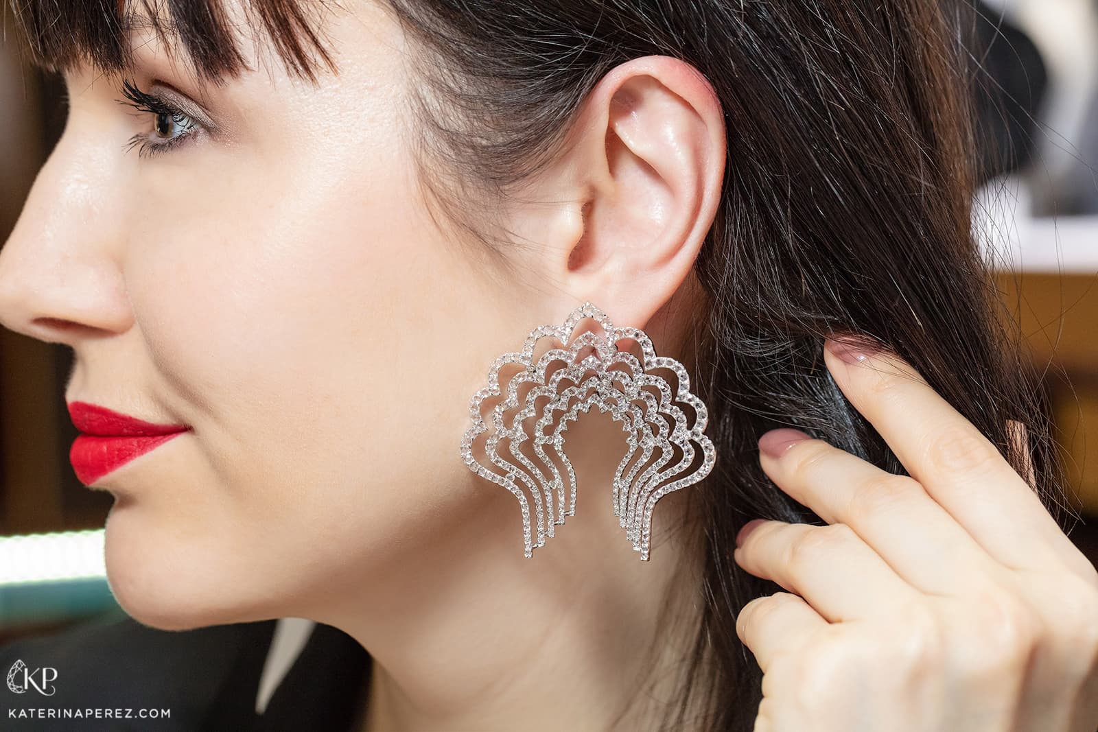 VAK Jewels Diamond Arch earrings 