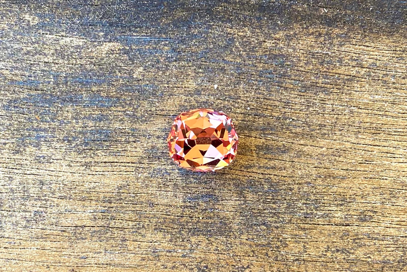  A finished gemstone creation by Jean-Noel Soni of Top Notch Faceting 