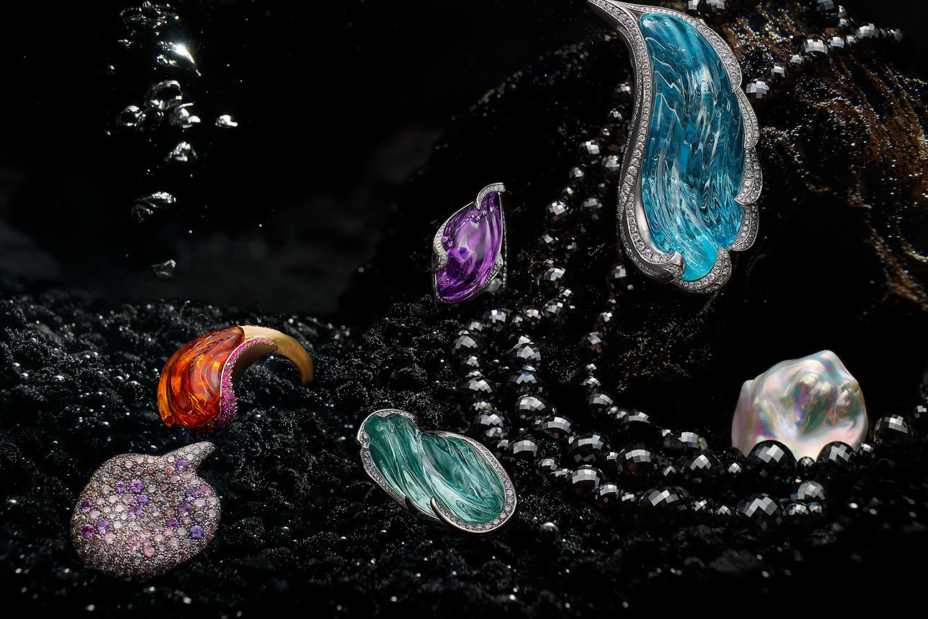 Carved gemstones by bNaomi Sarna
