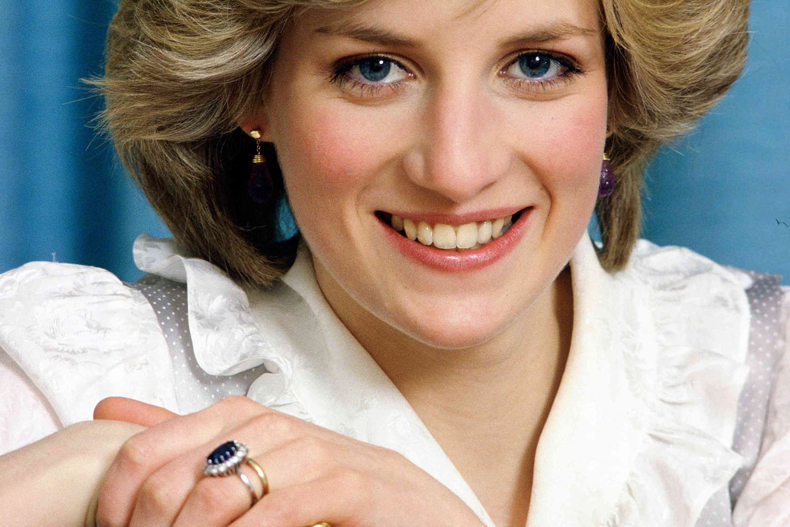  Princess Diana chose her sapphire and diamond engagement ring ahead of her marriage to Prince Charles from a selection offered by British jeweller, Garrard