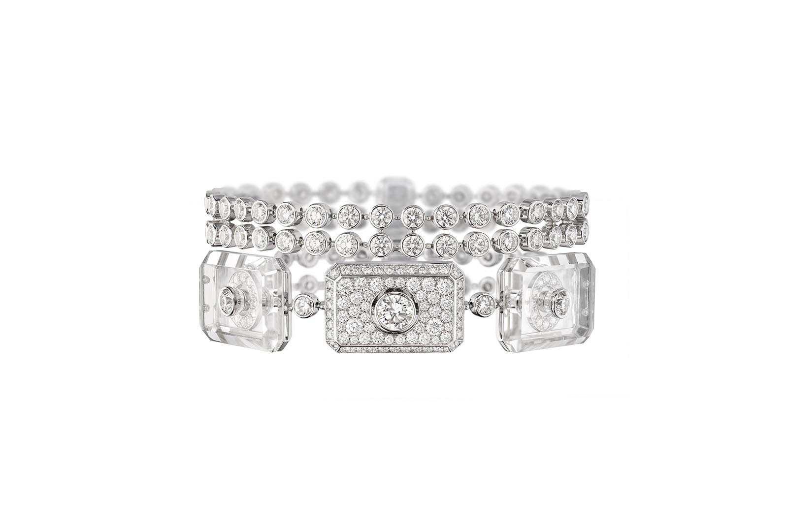  Chanel Crystal Stopper High Jewellery bracelet from Collection N°5 in white gold with diamonds and rock crystal, including one round-cut diamond of 1.02 carats 