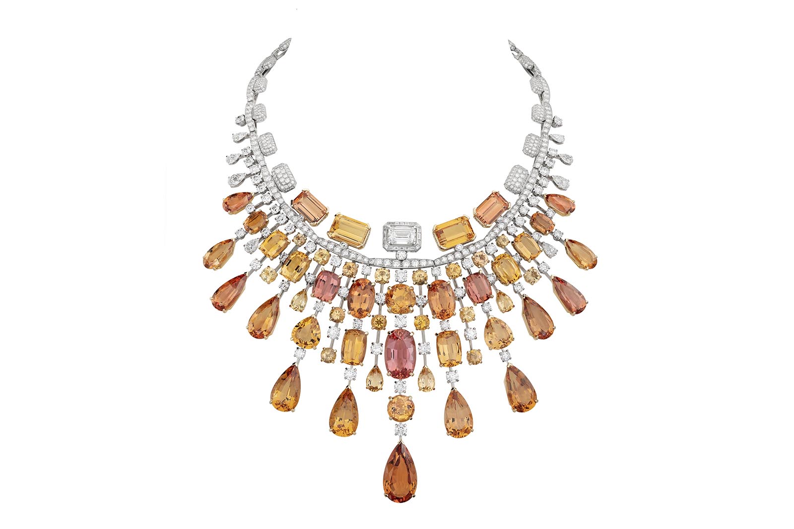  Chanel Golden Burst High Jewellery necklace from Collection N°5 in yellow gold and platinum with diamonds and topazes, including one emerald-cut diamond of 4.51 carats 