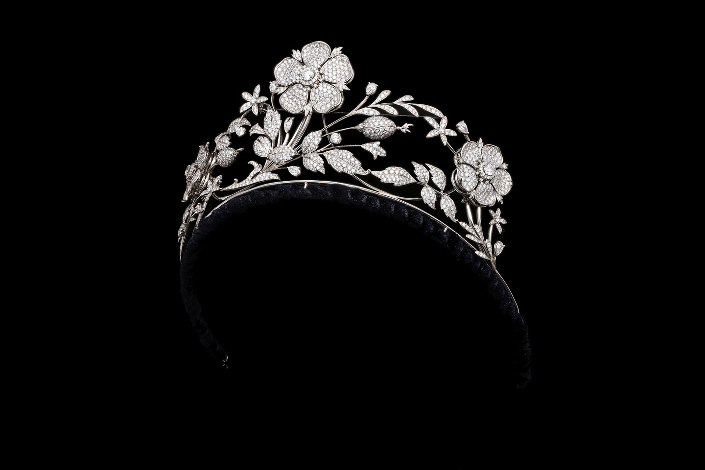  This E. Wolfe & Co. tiara can also be worn as a necklace, brooch and a pair of earrings 