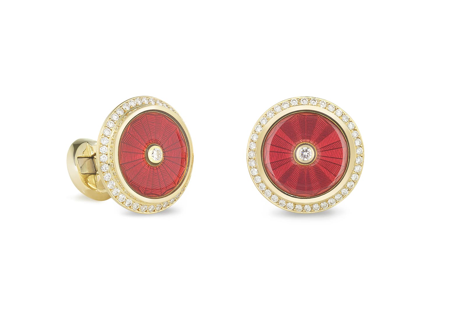 Decorated Grooms: Luxury Cufflinks for a Refined Wedding Day
