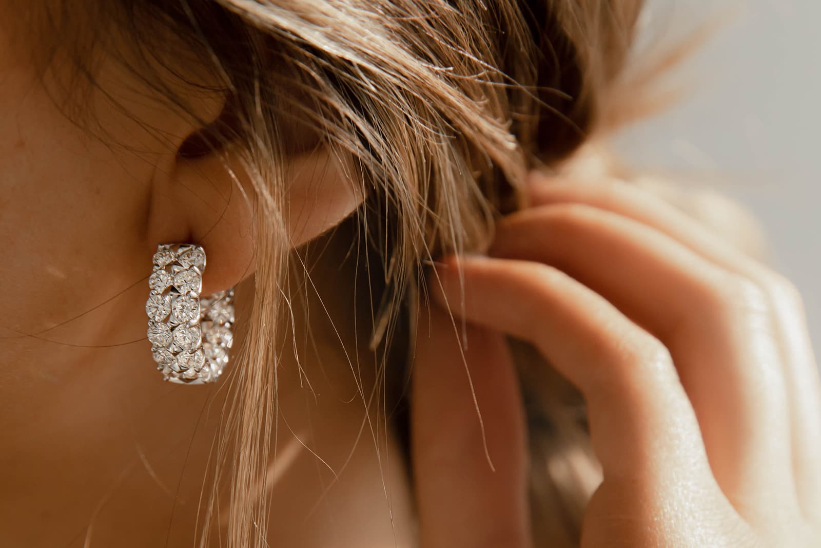  Norman Silverman diamond-set hoop earrings 