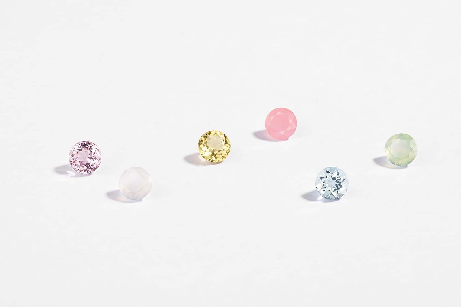  The Chaumet Les Acrostiches Jeux de Liens collection of bracelets reinvent at a style that was popular some 250 years ago