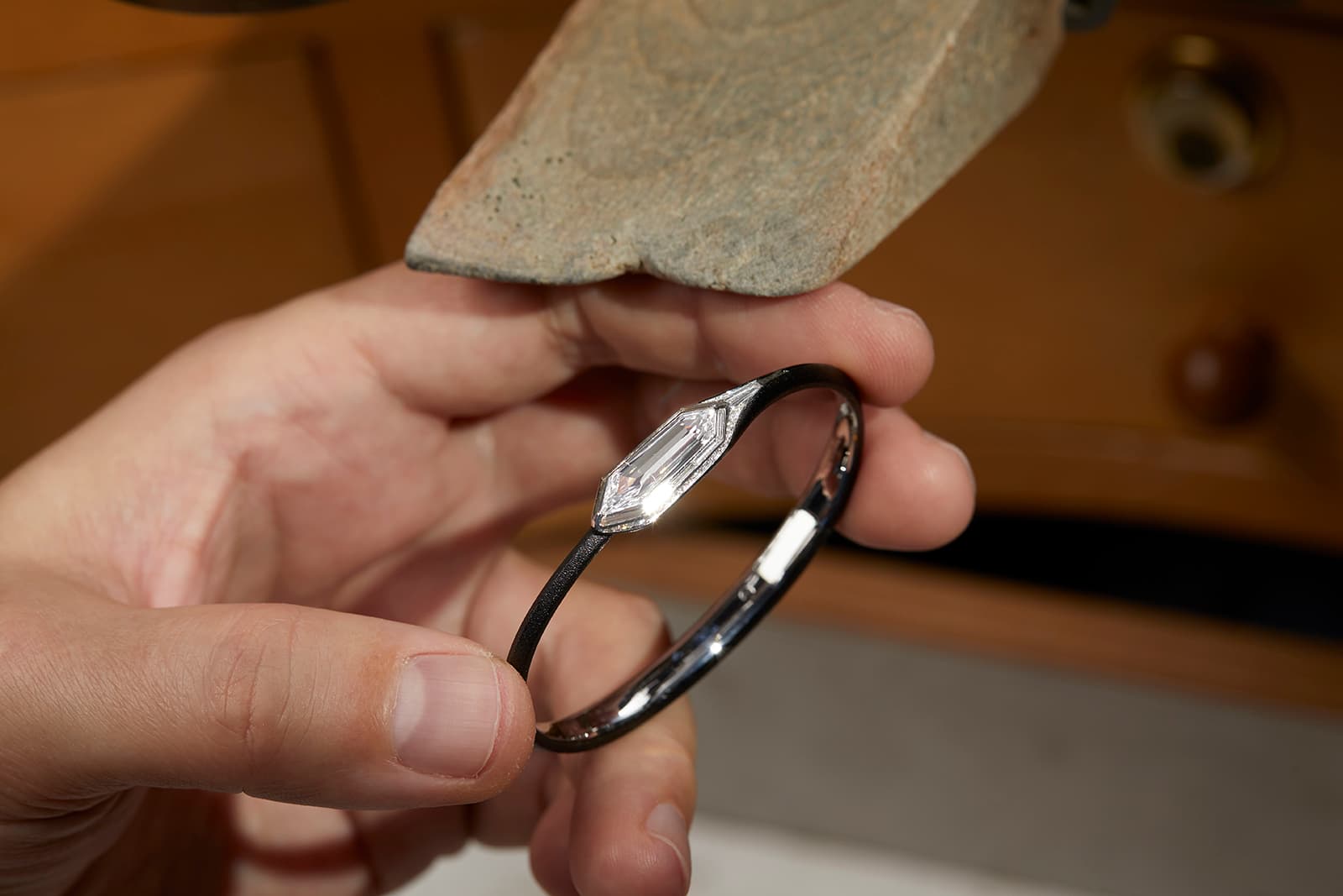 Crafting the FORMS MUSE shield-shaped diamond bangle in stainless steel 