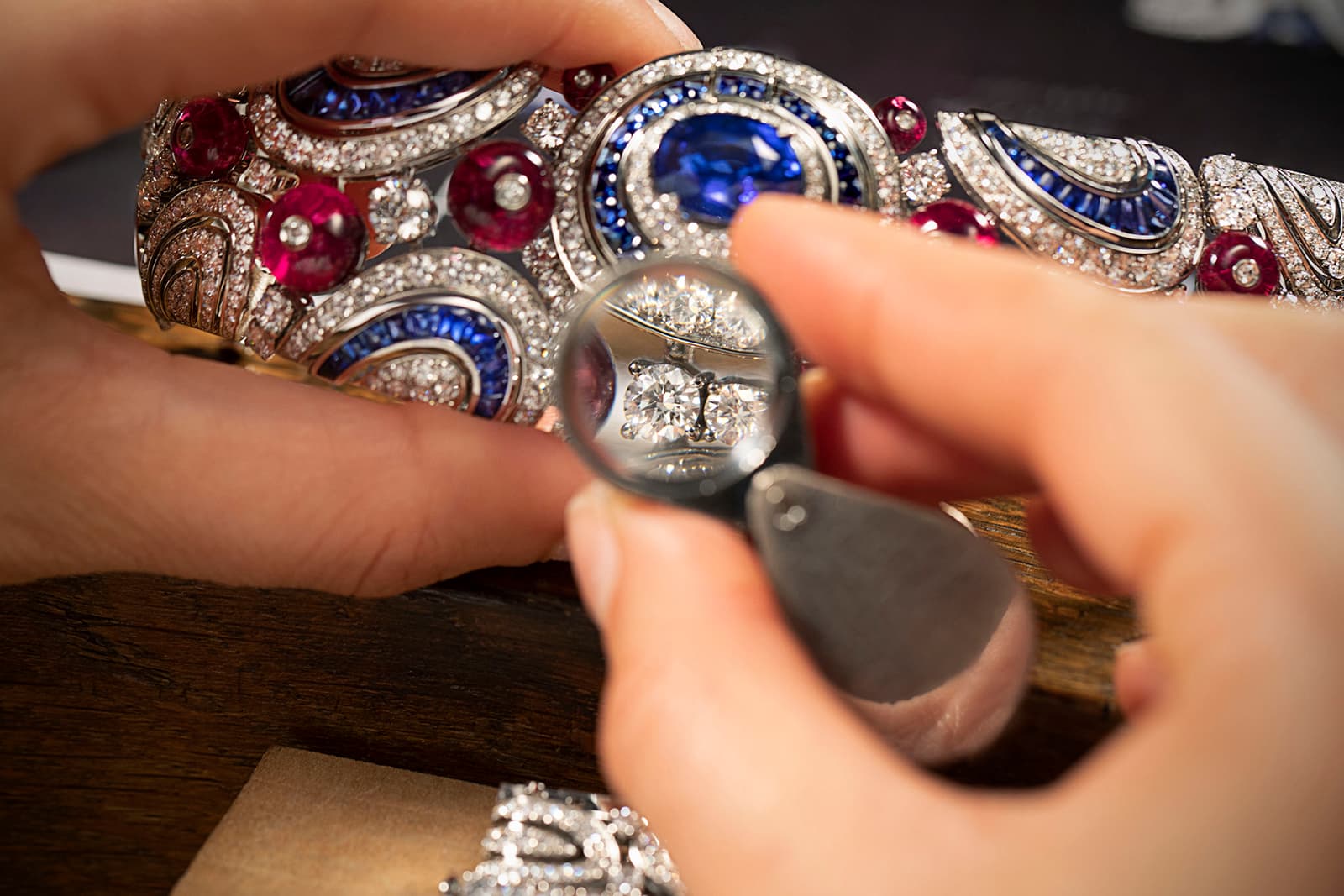  The Bulgari Celestial Sky High Jewellery secret watch contains diamonds, sapphires and tourmalines