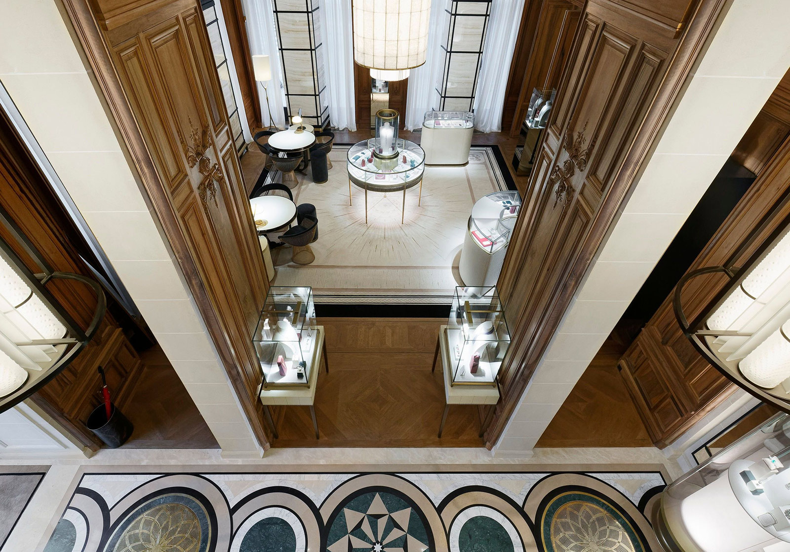Boucheron boutique