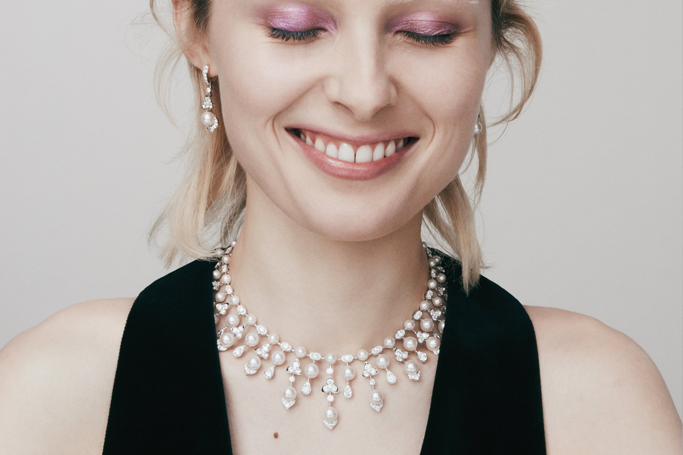  The David Morris Purity Trillium necklace and matching earrings from the Renaissance High Jewellery collection with 91 carats of diamonds and six carats of Akoya pearls