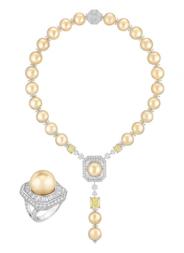 шанель Колье Perles Royales белое золото платина жемчуг бриллианты