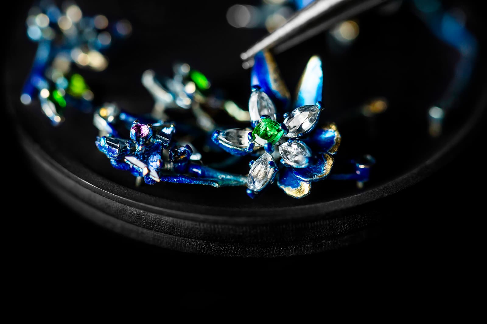  Each of the 15 Dior Grand Soir Jardins de Nuit watches represents a different garden from dusk to dawn