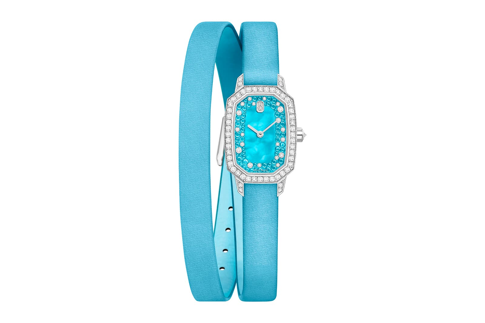  The dial of the new Harry Winston Emerald watch features cabochons of mother of pearl and diamonds
