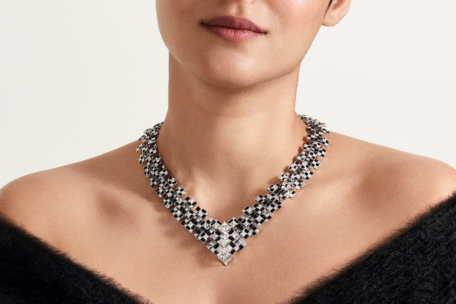 The Cartier Meride necklace with black onyx, mirror polished metal, rock crystal and colourless diamonds from the Sixième Sens par Cartier High Jewellery Collection