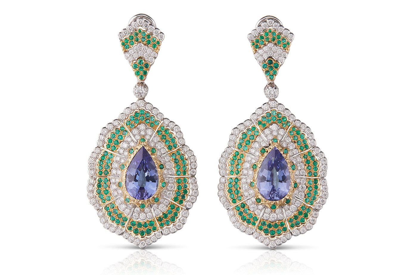   The Buccellati Delphinium cocktail earrings with two drop-shaped faceted tanzanites of 12.23 carats, 250 round emeralds and 254 brilliant-cut diamonds from the Il Giardino di Buccellati High Jewellery collection
