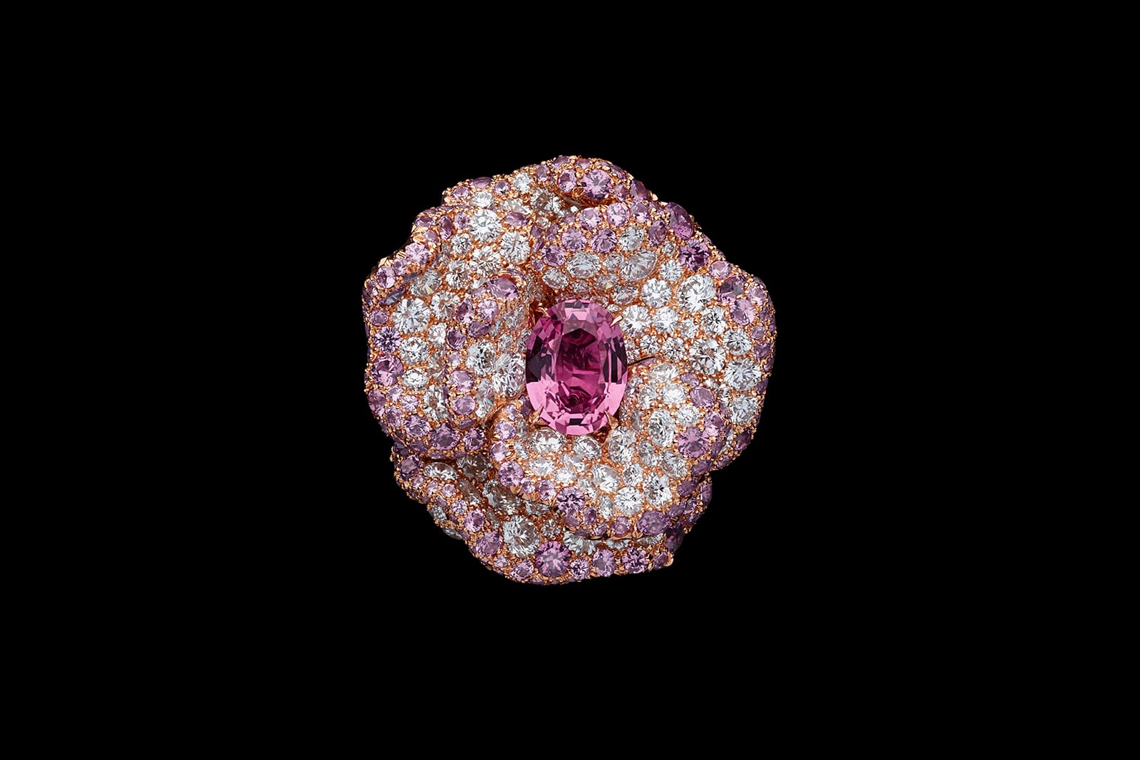  Dior Rose Rose Mantique Pink Sapphire ring in white and pink gold, diamonds, purple garnets and pink sapphires 
