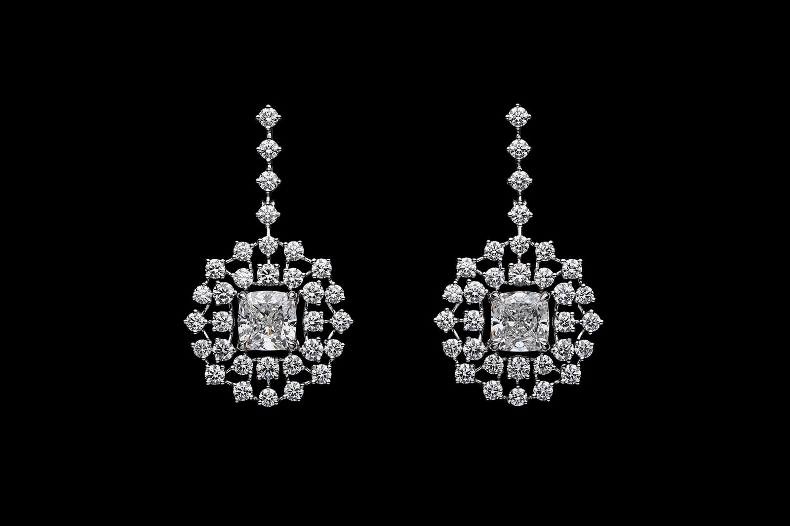  Dior Rose Couture earrings with round and cushion-cut diamonds 