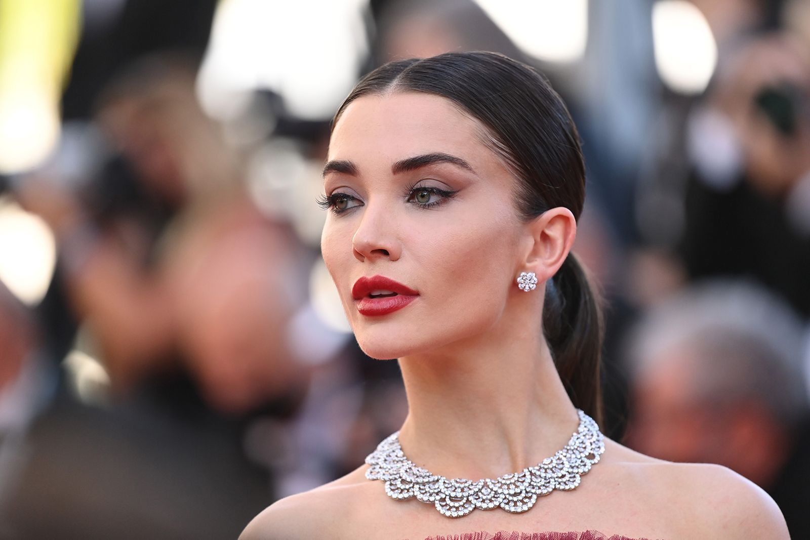  Actress Amy Jackson in a Chopard diamond necklace on the Cannes Film Festival red carpet