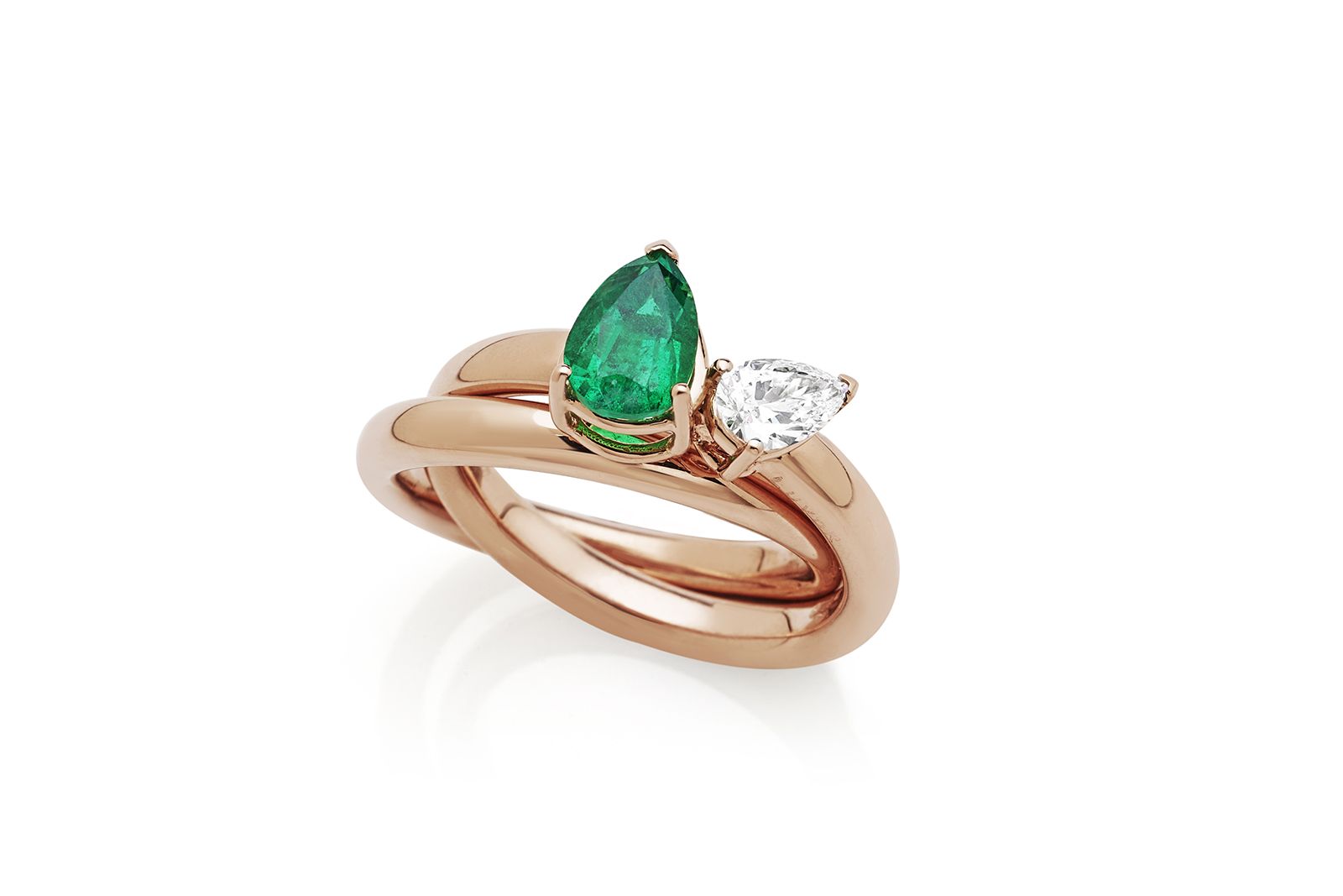  Luvor ring with pear-shaped gems in rose gold from the Central Park collection 