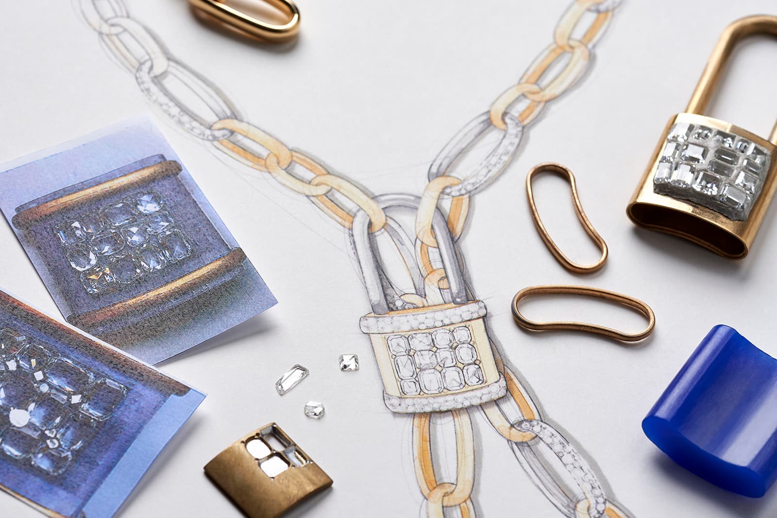  Designing the details of the La Gioia di Pomellato Lock Chain necklace 