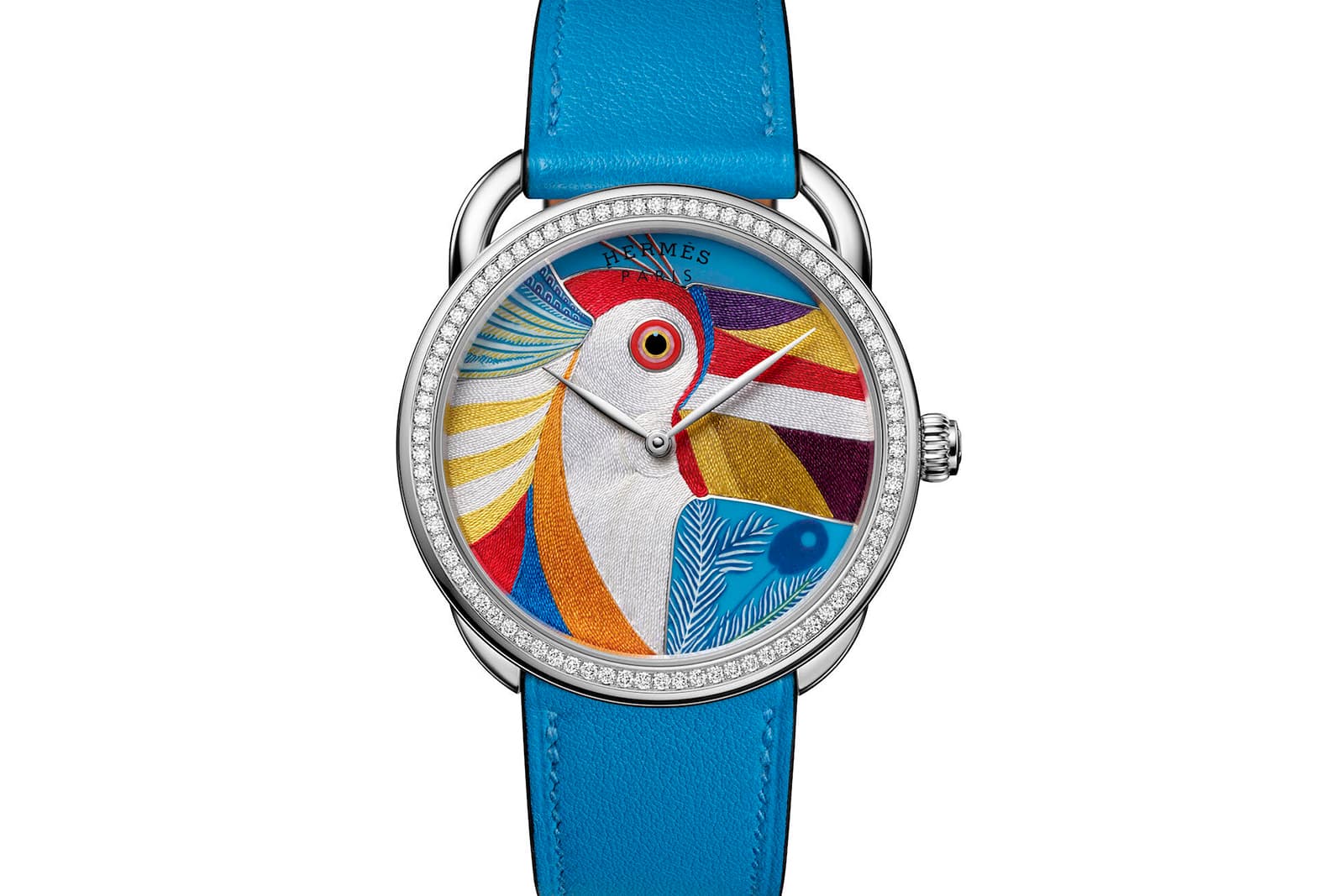  The Hermès Arceau Toucan de Paradis watch with a 38 mm white gold case and 82 diamonds