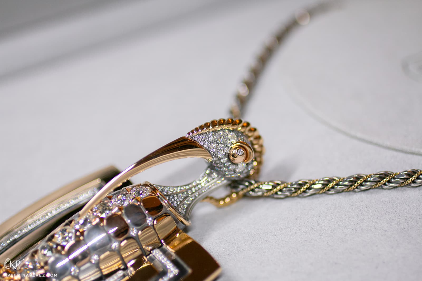  A closer look at the diamond details on the Calao (hornbill) pendant by Elie Top