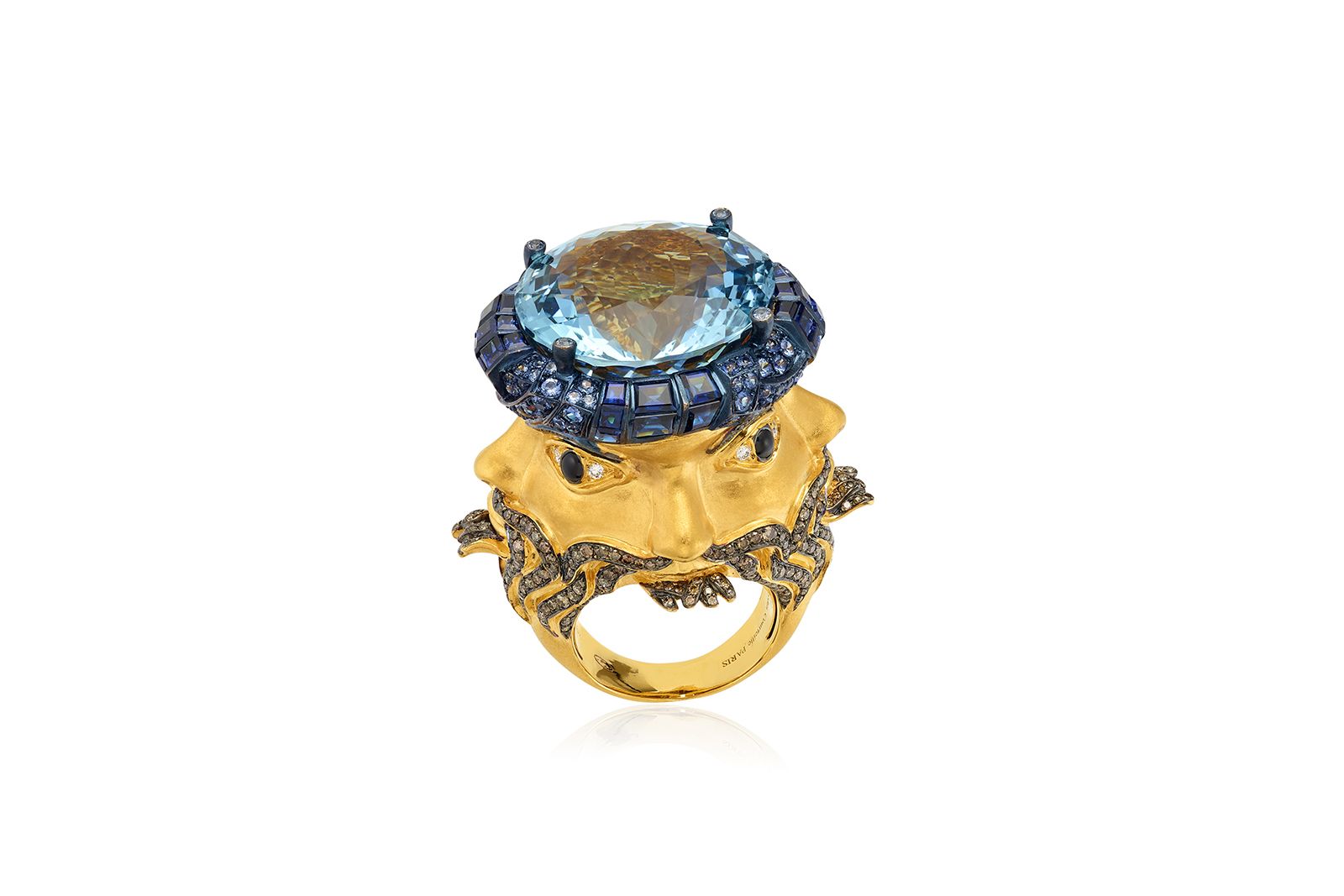  American theatre producer Jordan Roth wore this Lydia Courteille 4 Faces Caravan ring with a central aquamarine to the Met Gala 2021