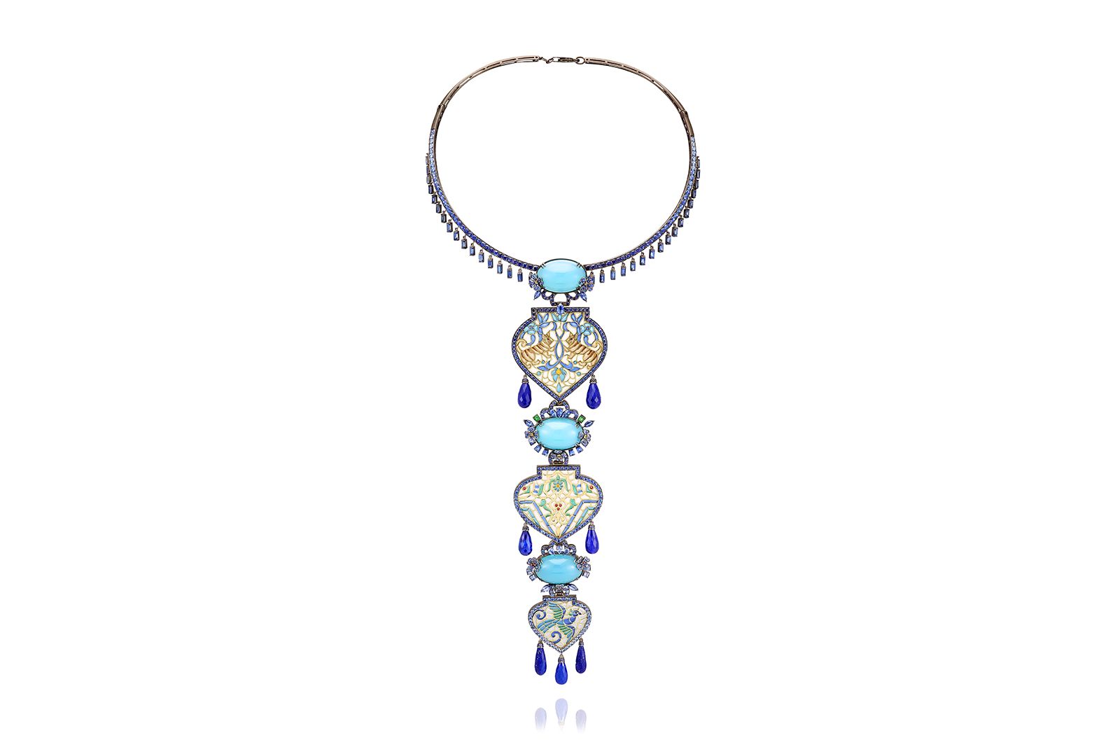  American theatre producer Jordan Roth wore this Lydia Courteille Caravan agate necklace at the Met Gala 2021