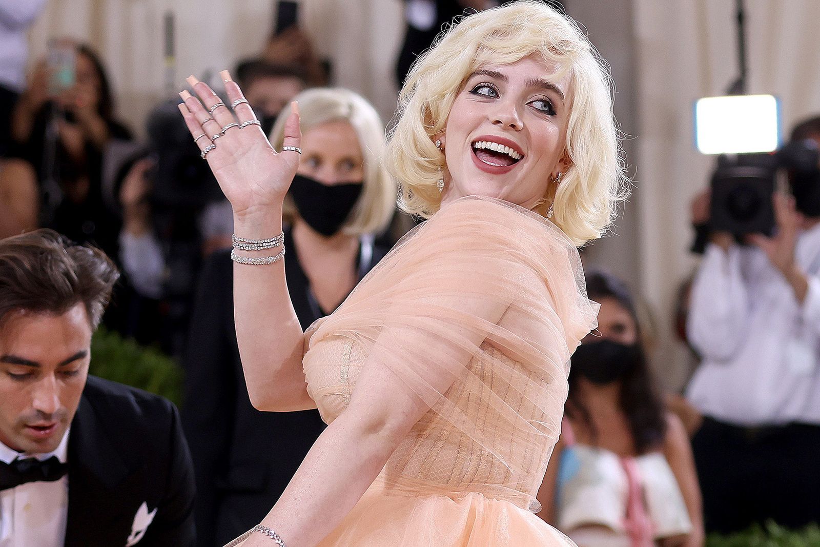 Met Gala 2021 Co-Chair Billie Eilish wears diamond rings and bracelets by Cartier 