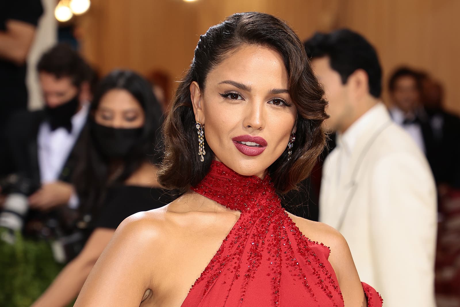 Actress Eiza Gonzalez at the Met Gala 2021 in Bulgari High Jewellery 