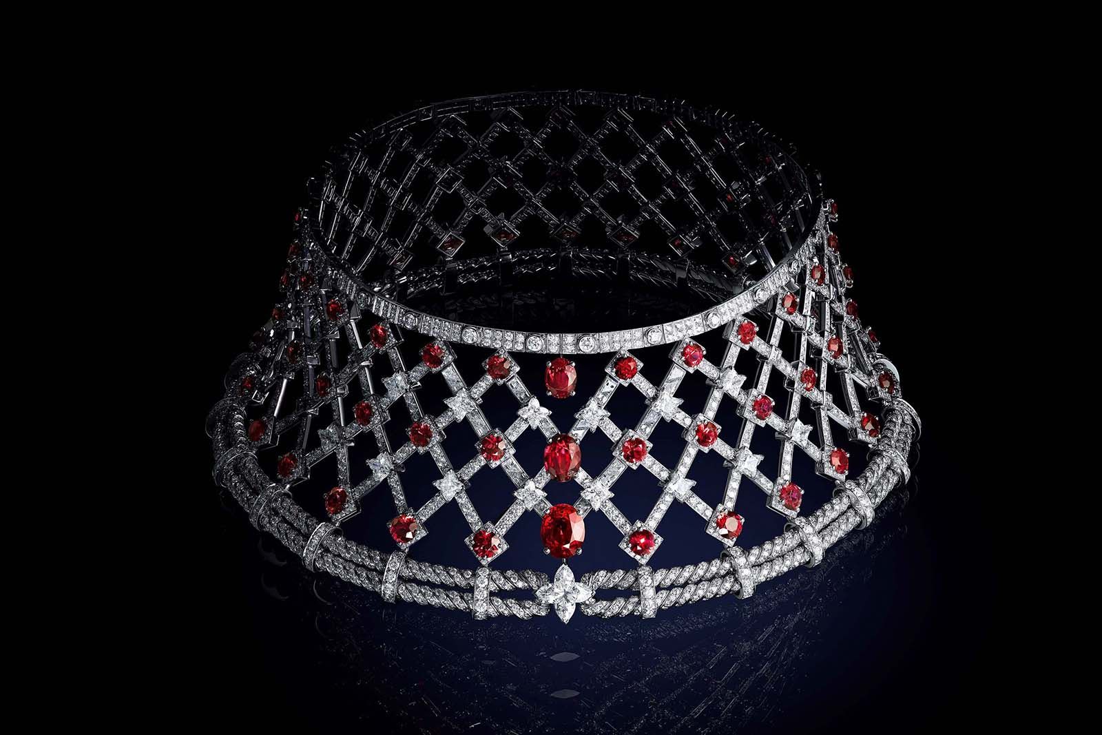  La Passion necklace from the Bravery by Louis Vuitton Collection with 3 oval-cut rubies of 5.03, 3.52 and 2.24 carats, 1 LV Monogram star-cut diamond of 3.29 carats, 14 LV Monogram star-cut diamonds of 7.40 carats and 41.81 carats of rubies 