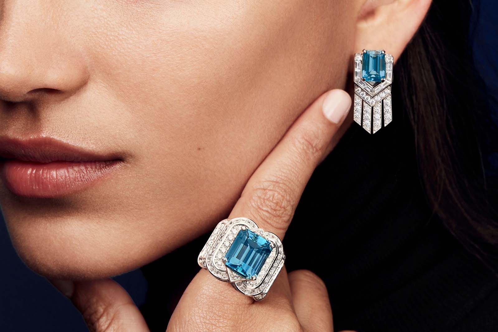 Le Tumbler earrings with 2 aquamarines of 3.48 and 3.47 carats plus baguette- and brilliant-cut diamonds, and the Le Tumbler ring with a 6.35 carat aquamarine, both from the Bravery by Louis Vuitton Collection