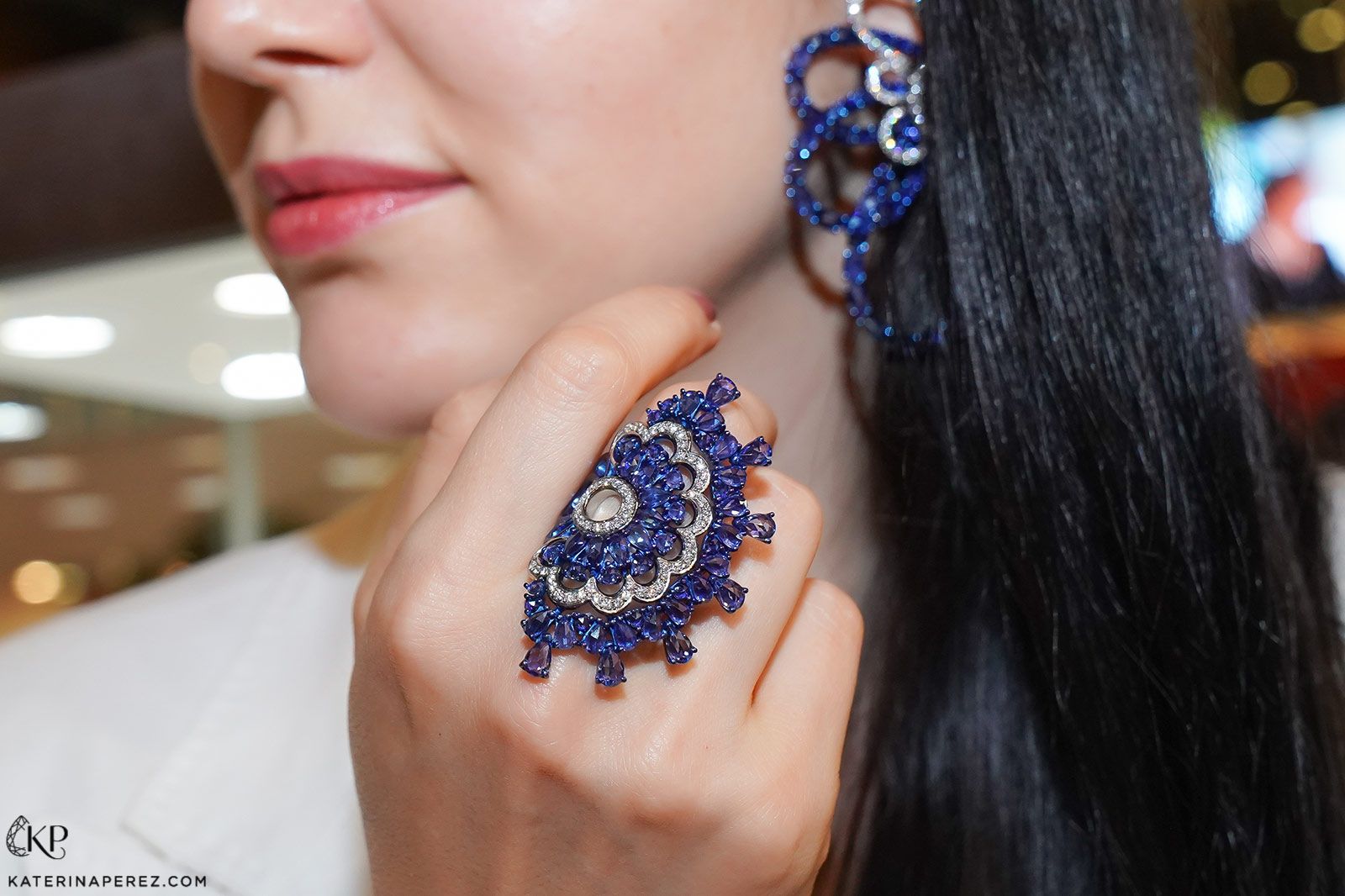 Ring and earrings by Giovanni Ferraris Gioielli at Vicenzaoro 2021
