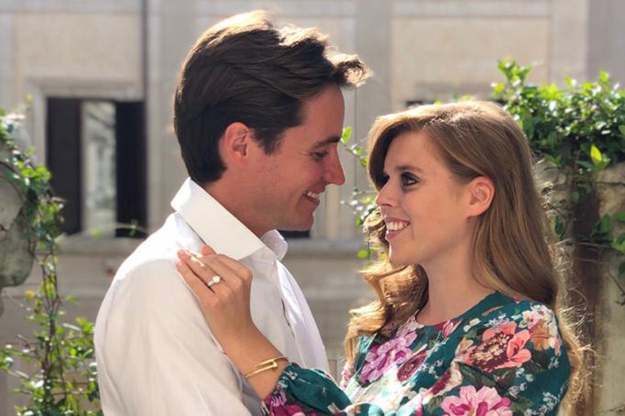 Princess Beatrice announced her engagement wearing a 3.5 carat diamond trilogy ring