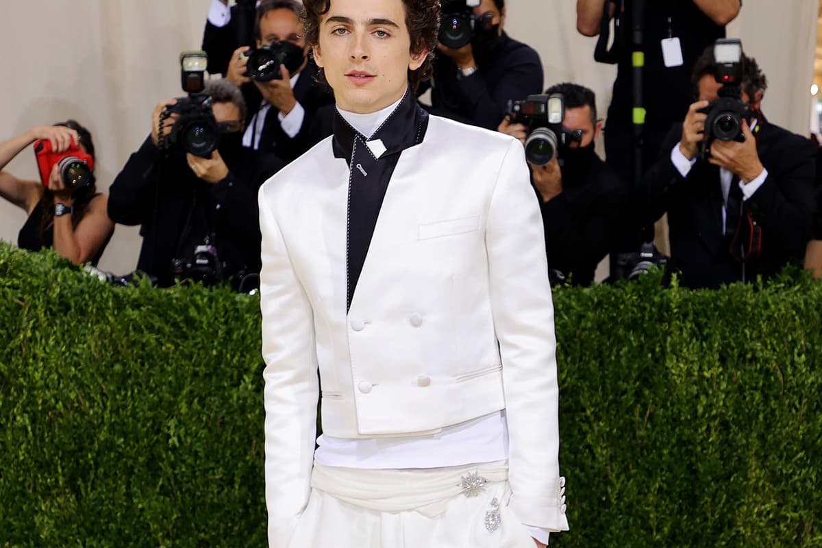  Actor Timothée Chalamet wears two Cartier brooches at the Met Gala 2021