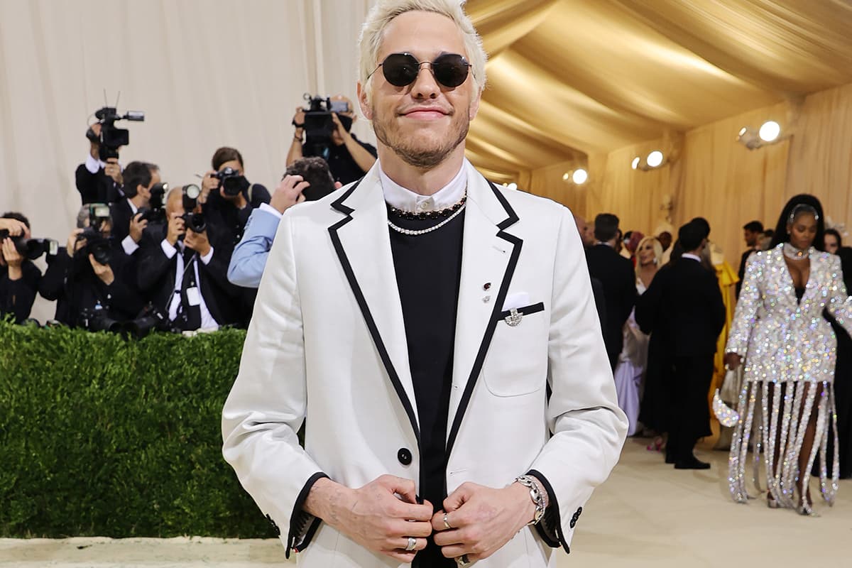 Comedian Pete Davidson at the Met Gala 2021 wearing Fred Leighton and Kwiat jewellery